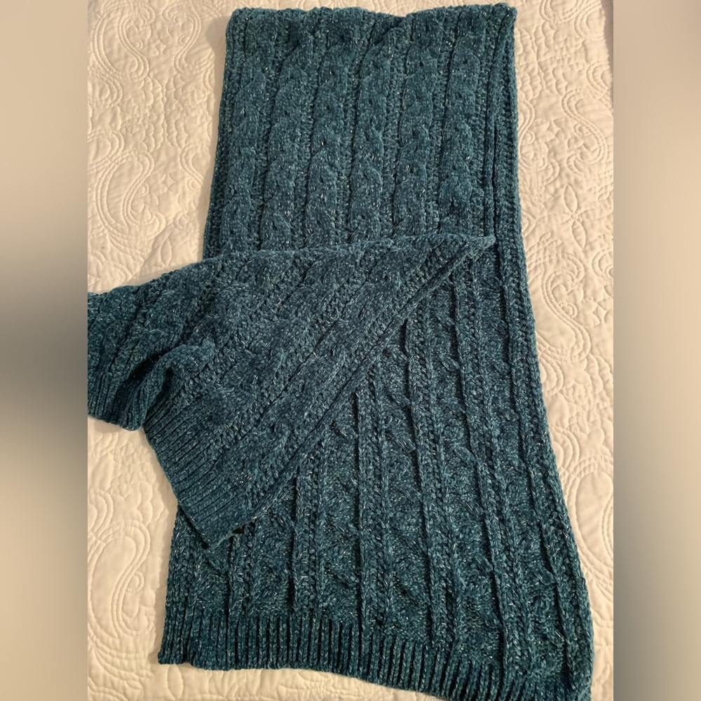 Ann Taylor dark green scarf with silver thread